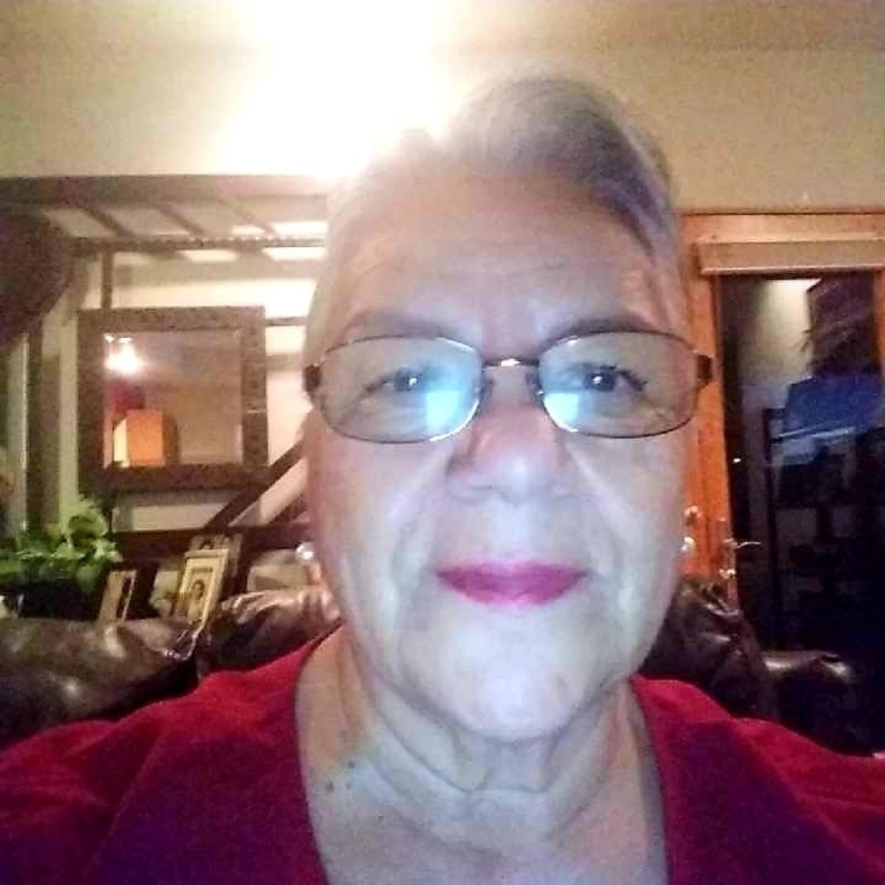 Meet your Posher, Maria teresa